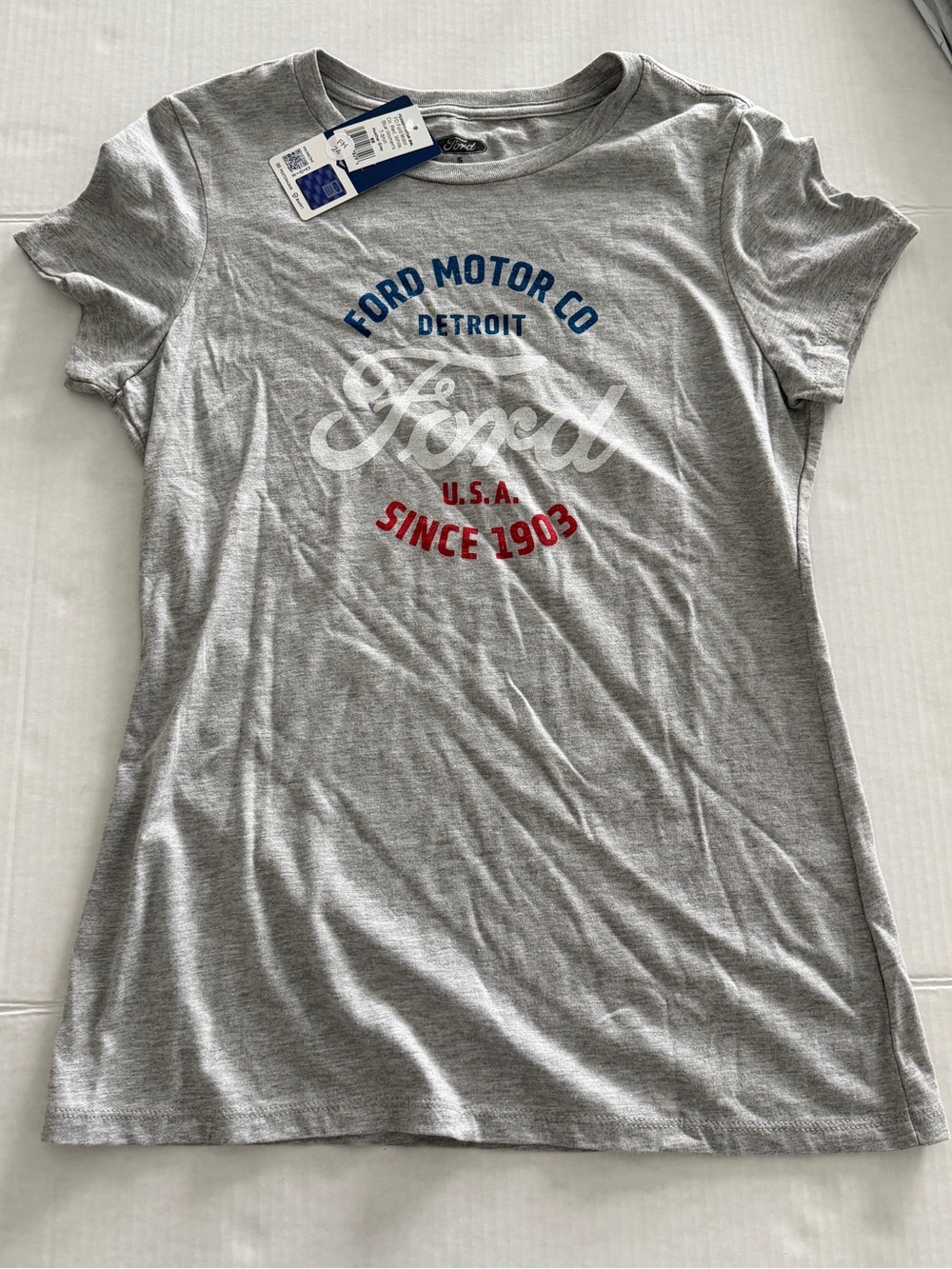 Ford Motor Co Detroit Women’s Small Gray Graphic T-Shirt NWT